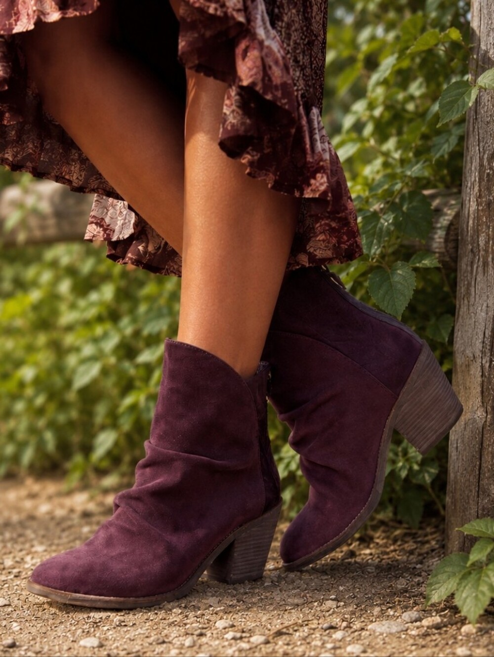 Sofft Suede Leather Plum Slouchy Western Heeled Ankle Boots Size 9.5